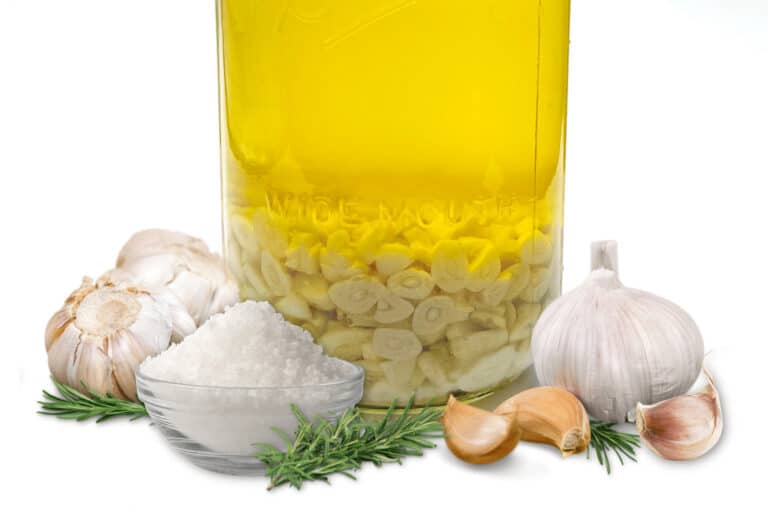 MakeAhead Fresh GarlicInfused Olive Oil (Minus the Botulism